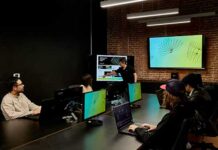 Наш статус в пищевой цепи производства медиа Disguise выпускает Porta 2.1 tkt1957.com