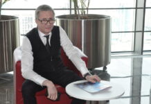 11 марта – день рождения Рината Муксинова Ринат Муксинов, заместитель генерального директора, технический директор «Управляющая компания «Казмедиа Орталығы» tkt1957.com