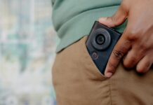 Canon выпускает PowerShot V10 Canon выпускает PowerShot V10