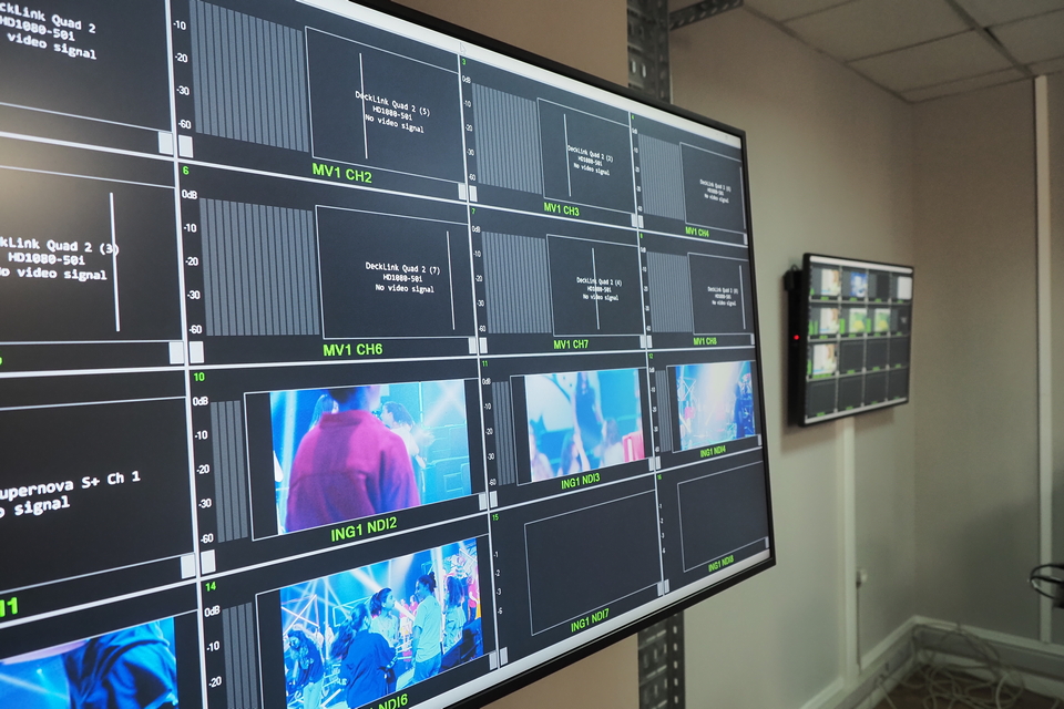 Гоча Кумсиашвили, директор по производству и технической поддержке грузинской государственной телерадиокомпании «Общественное Вещание Грузии», выступил с докладом «Технологии и решения, внедрённые на GPB» на Международной Гибридной Конференции Broadcasting / Cinema 2023. Post-NAB tkt1957.com