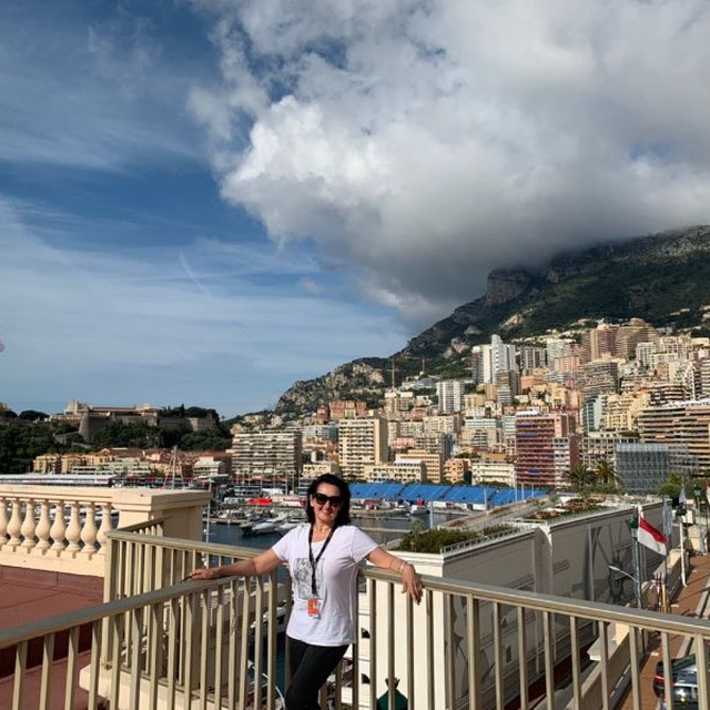 Интервью с Сайёрой Худайбердиевой, продюсером по производству киностудии «Узбекфильм» tkt1957.com