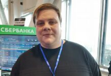 5 октября – день рождения Егора Полубояринова, Sony 5 октября – день рождения технического тренера Sony Electronics Егора Полубояринова tkt1957.com