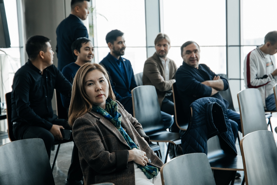 Евгений Альтшуль, руководитель специальных проектов BroadView Software, с докладом «Интеллектуальные решения для перспективного эфирного планирования» на Международной Гибридной Выставке-Конференции Broadcasting / Cinema 2023. Post-IBC Kazakhstan