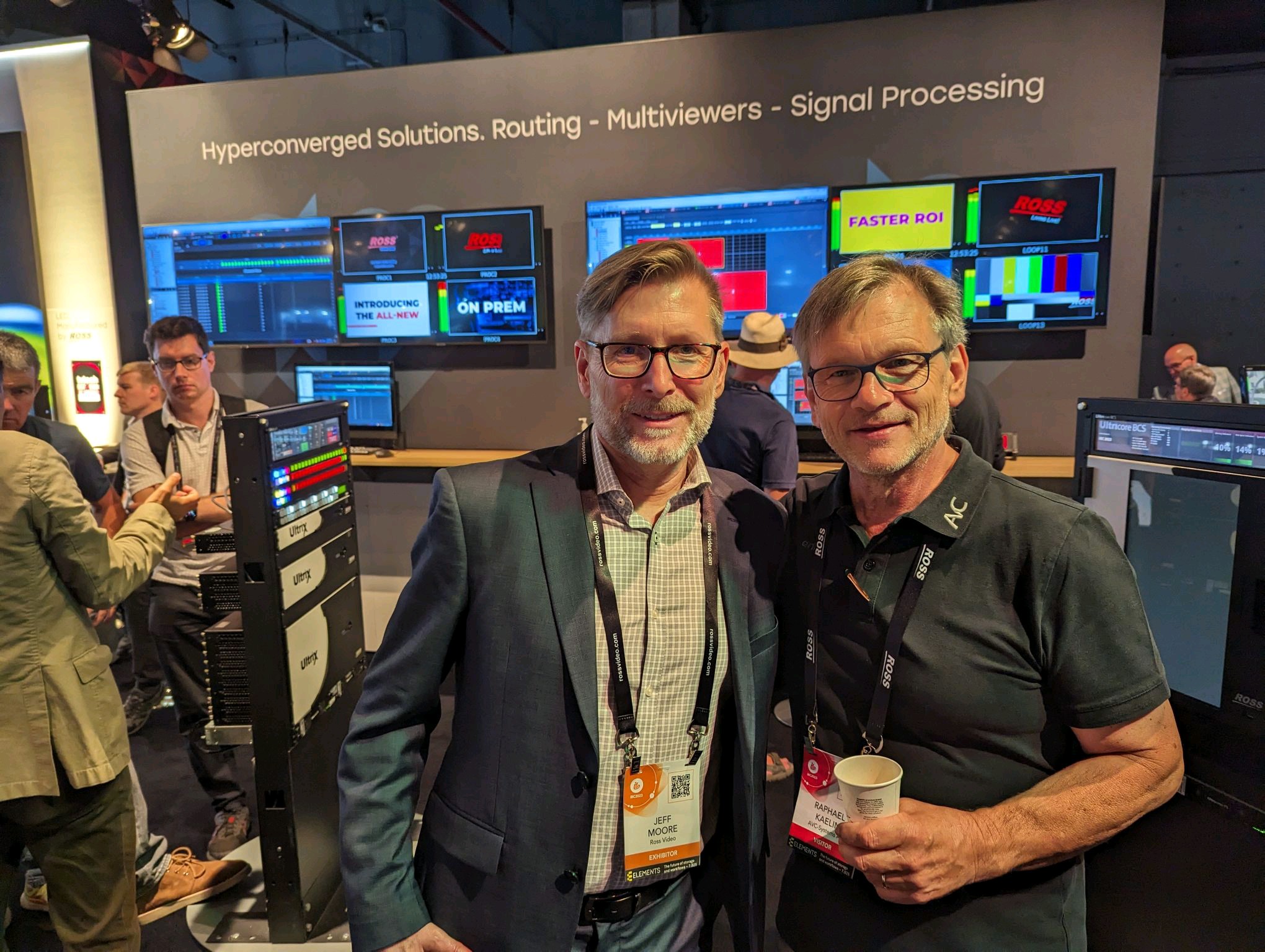 Дэвид Росс (David Ross), генеральный директор Ross Video, в эксклюзивном интервью ведущему и сопродюсеру Visionaries TKT1957 Филипу Гроссману (Philip Grossman) на выставке IBC 2023 tkt1957.com