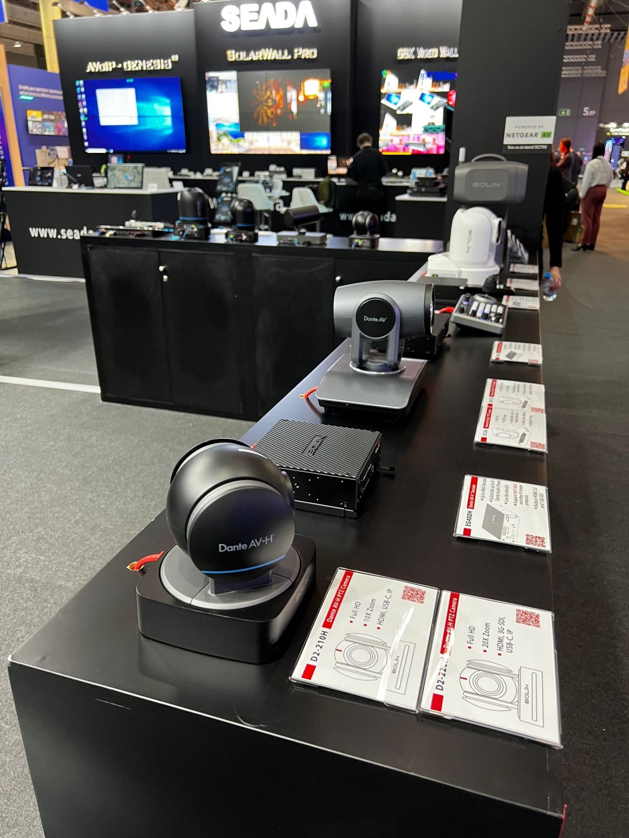 Интервью с Тимом Годби (Tim Godby), менеджером по маркетингу продукции Bolin Technology, на выставке ISE 2024 tkt1957.com