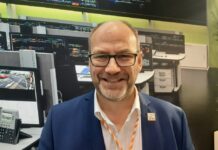 IHSE представила передовые KVM-решения на выставке ISE 2024 Интервью с Марком Хемпелем (Mark Hempel), руководителем отдела управления продуктами IHSE на выставке ISE 2024