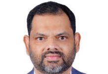 15 мая – день рождения Ашрафа Манната 15 мая – день рождения Ашрафа Манната