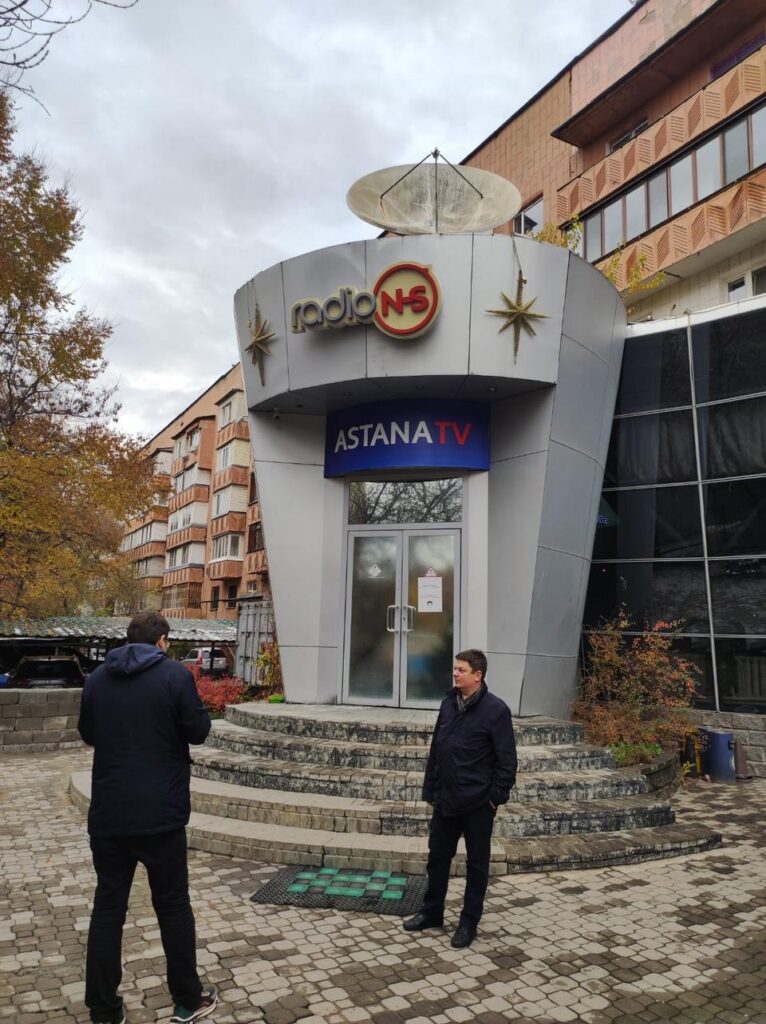 «Радио NS» — национальная сеть вещания в Казахстане. Посещение радиостанции состоялось в рамках V Международной конференции Broadcasting / Cinema Qazaqstan Post-IBC 2024