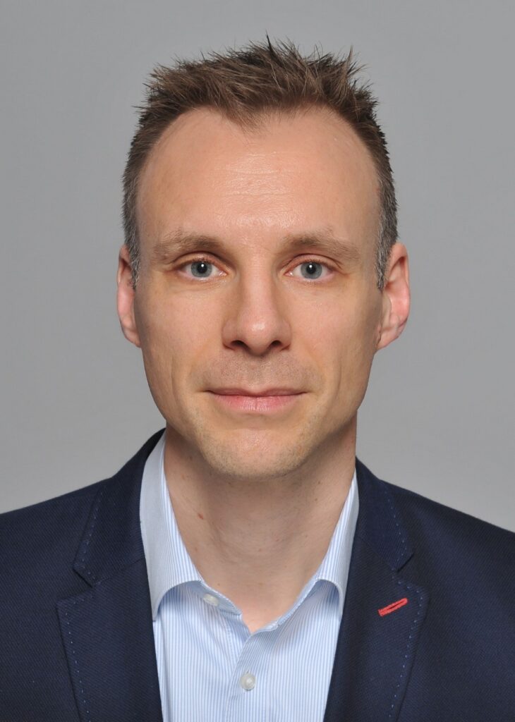 Андрей Зейн — руководитель направления по работе с клиентами CEE+CIS (Lead Account Executive)