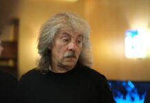 Презентации ВШК на AV & Media Central Asia 2025 Директор и создатель «Высшей школы киноинженеров» Олег Березин