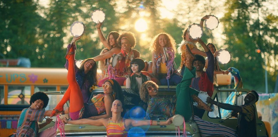 Jon Joffin, ASC Crafts Schmigadoon! Season 2 “Technicolor” Look  with Zeiss Supreme Prime Radiance tkt1957.com