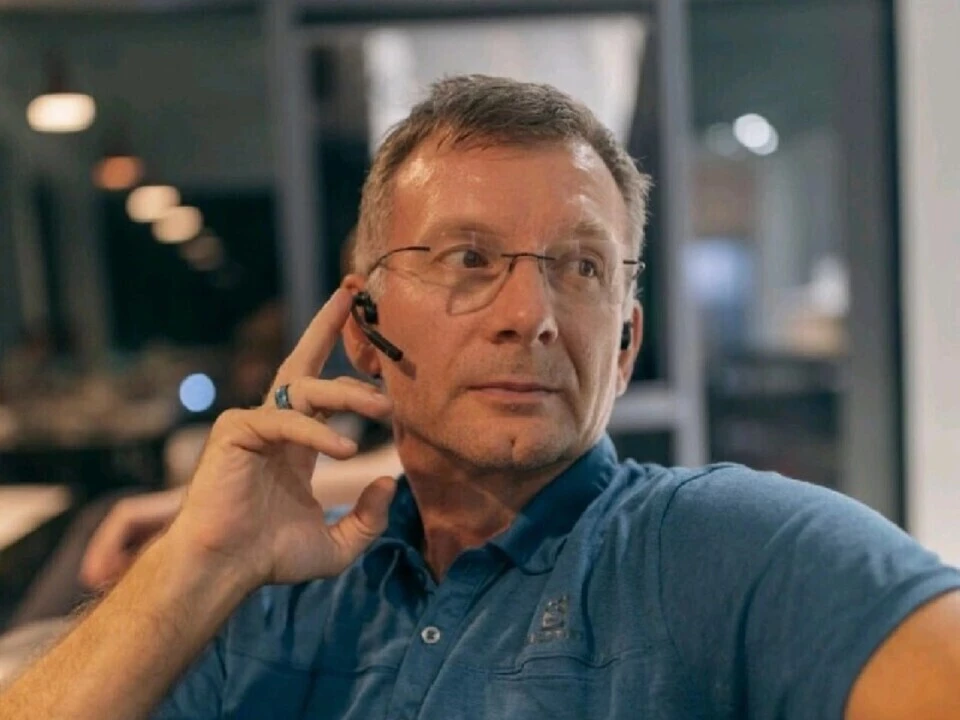 Max Popov, Associate VP of Operations SouthWest USA at EVERTZ, USA, in the TKT1957 survey «The year 2030: AI or engineer?».