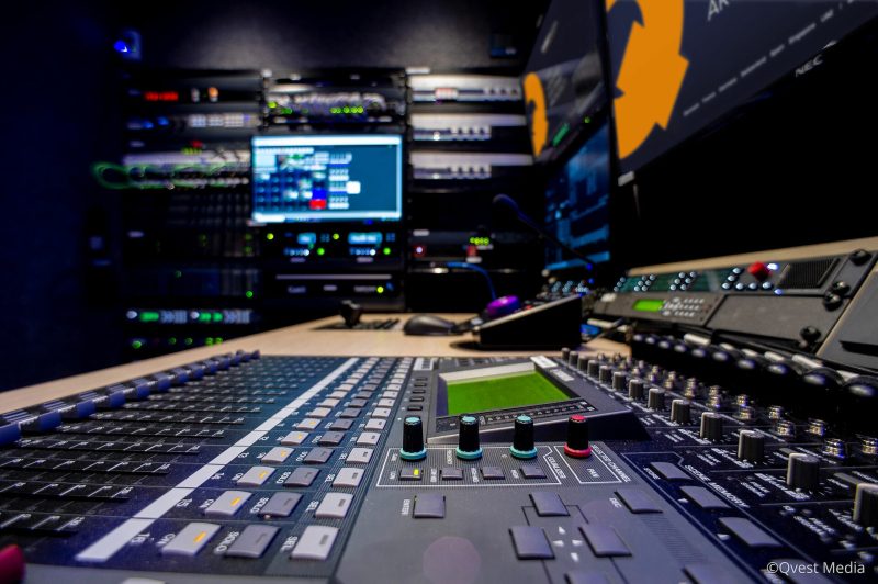 Ruptly Relies on Riedel&rsquo;s MediorNet and Artist