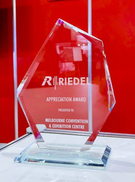 Riedel Presents Melbourne Convention and Exhibition Centre with Appreciation Award