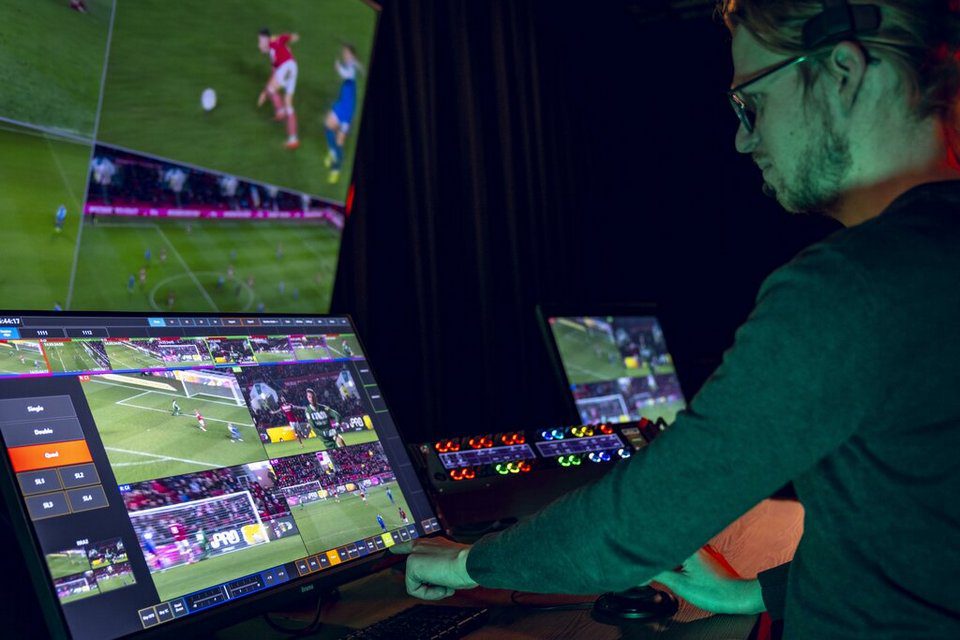 Riedel Refbox achieves FIFA quality certification for VAR tkt1957.com