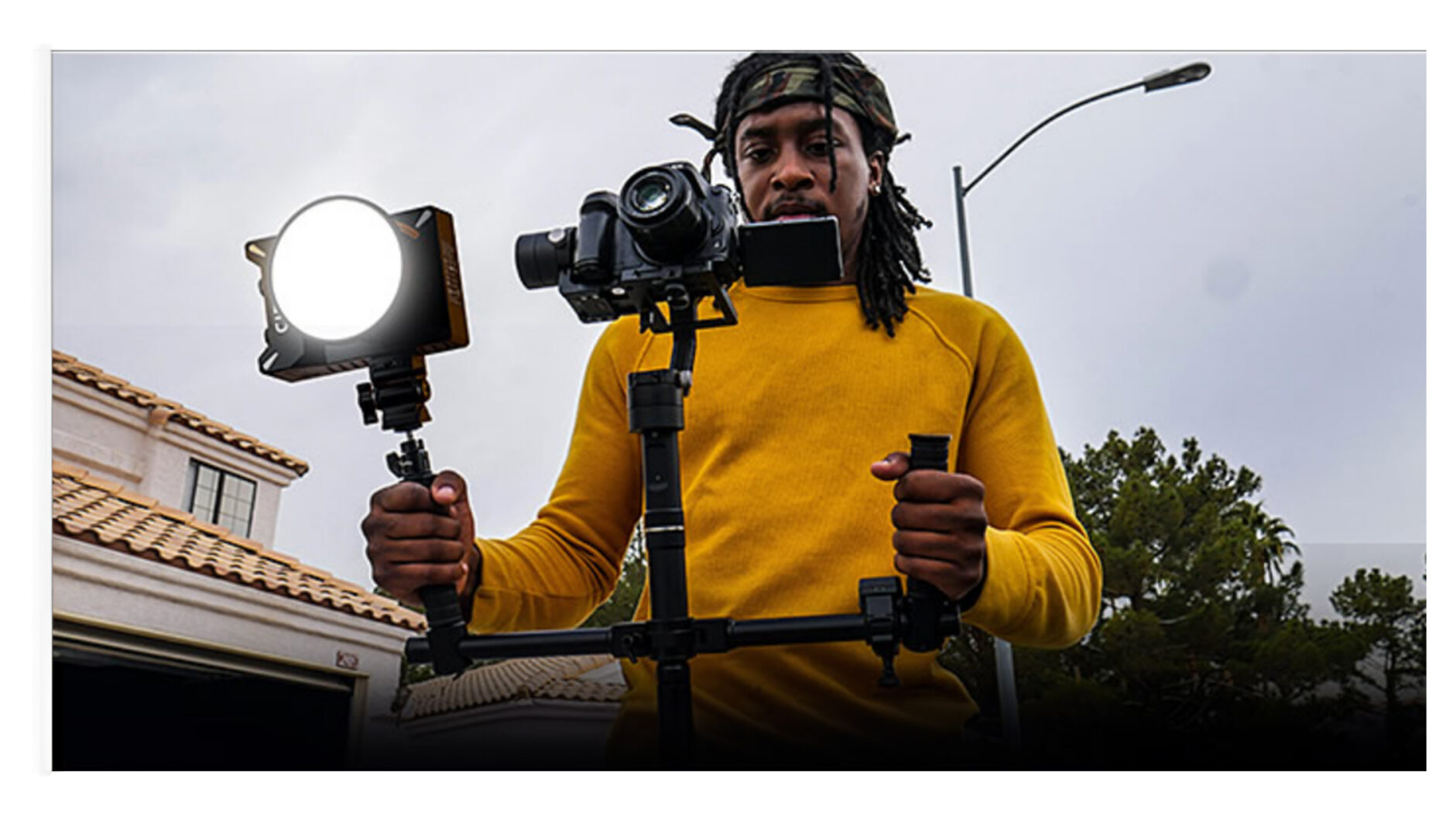 SIRUI: C150X 150W Pocket Light with Four Power Supply Options