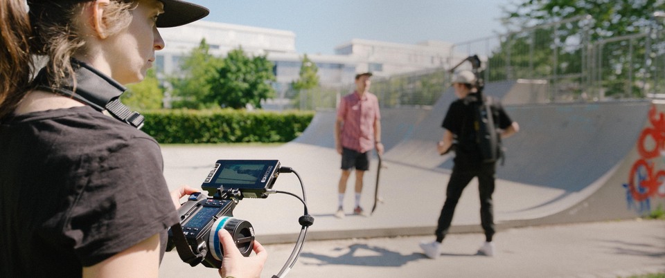 ARRI Hi‑5 SX Hand Unit: New Single-Axis Addition to Wireless Control Lineup
