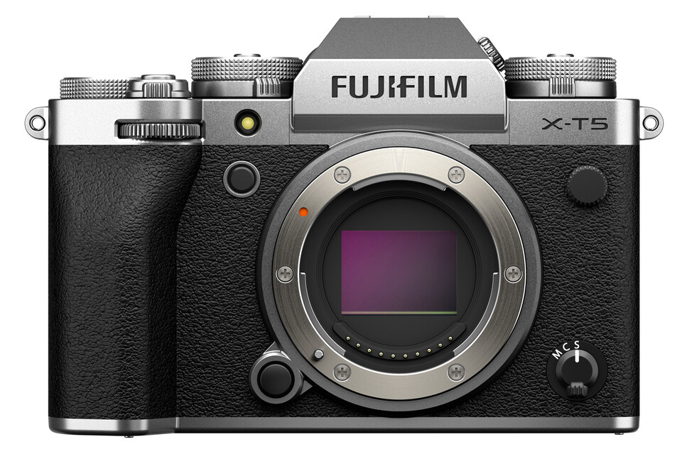 FUJIFILM Firmware Update: REALA ACE Film Simulation, Autofocus Improvements