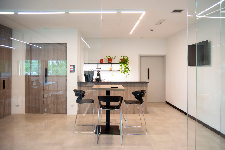 K-array: expansion of the research and development department