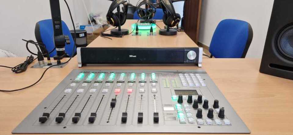 AEQ: Complete Refurbishment and Equipment Upgrade for RADIO SIBERIA 107.8 FM