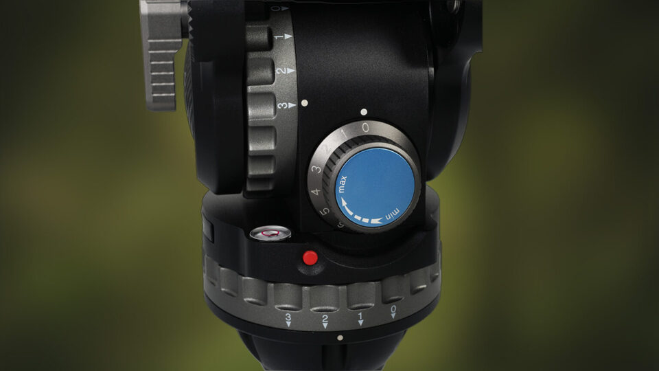 SIRUI: SQ75+VHS10 Tripod and Fluid Head Kit