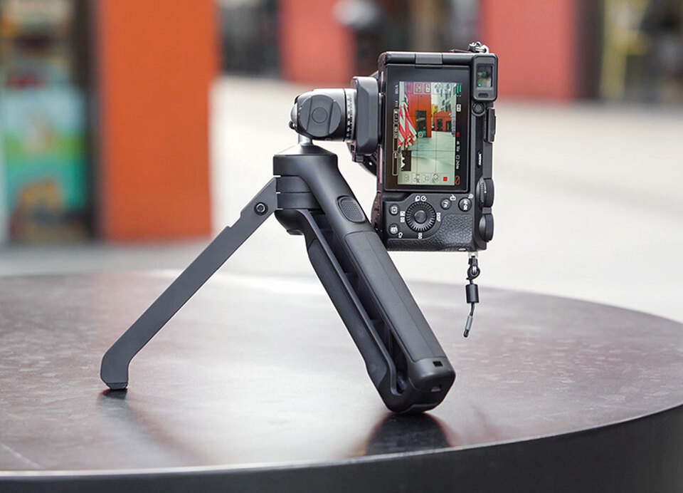 Ulanzi VlogPod TT38: Compact Tabletop Tripod with Versatile Features Ulanzi VlogPod TT38: Compact Tabletop Tripod with Versatile Features