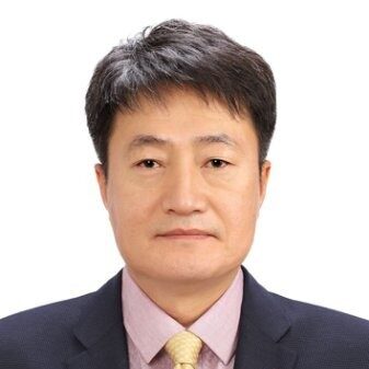 Paik Ki-mun, Senior Vice President and Head of theInformation Display Business Unit of LG Business Solutions Company