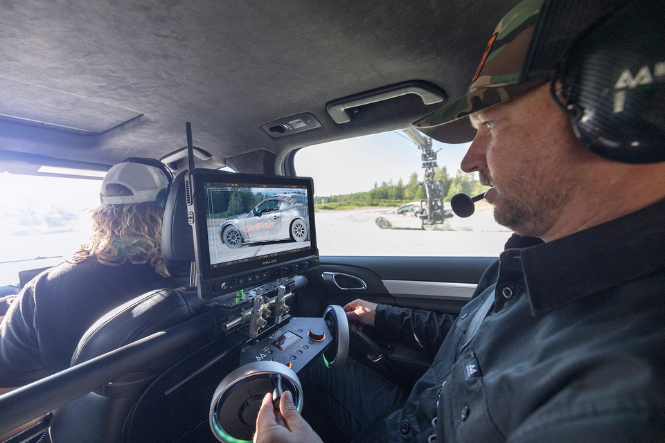 SmallHD announces Ultra 10, the new 10-inch Smart Monitor with optional Bolt 6 integration, up to 2000nits of brightness, touchscreen camera control, Wi-Fi 6 connectivity, user-customizable dials, 6G-SDI architecture, and an IP54 rating in a slender and highly mobile form factor