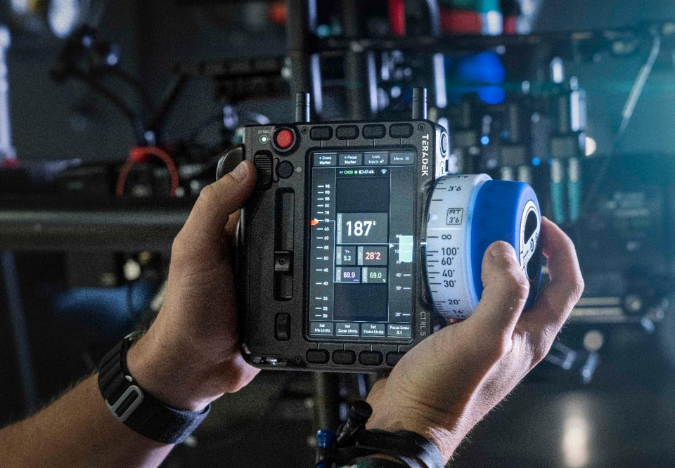Teradek: CTRL.5 - Expandable Wireless Lens Controller Based on CTRL.OS