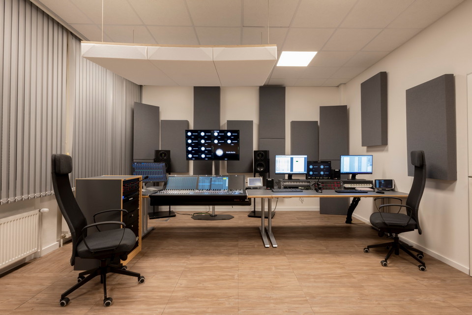 Studio Berlin Using Lawo AoIP Network Technology Powered by RAVENNA
