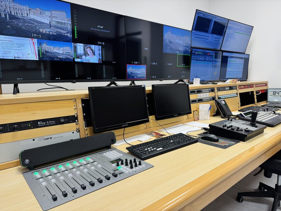 AEQ CAPITOL IP 12 Chosen for EP FM Campinas Studio Upgrade